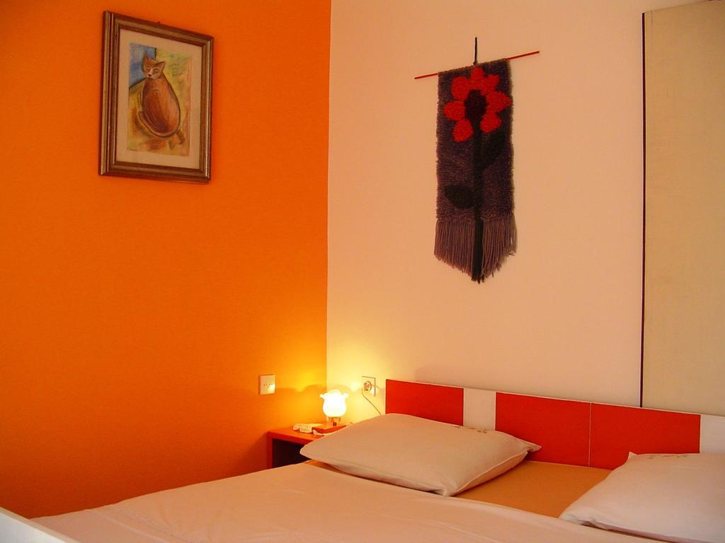 Apartments Ana&Neso Pakoštane Zimmer foto